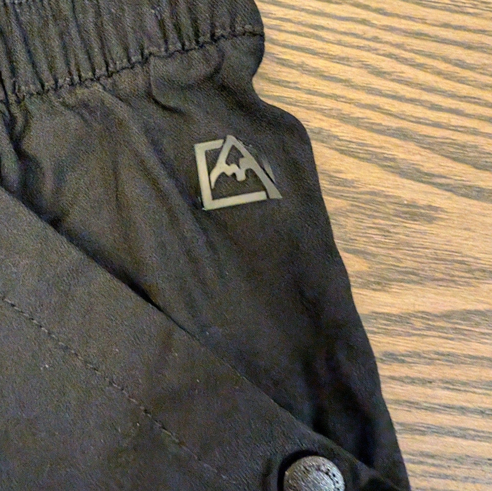 Avalanche Black Women's Athletic Shorts S - Picture 2 of 5